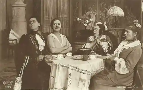 Die beiden Gatten der Frau Ruth photo
