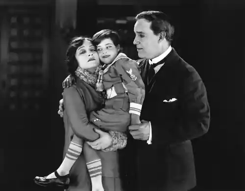 Bonds of Love scene