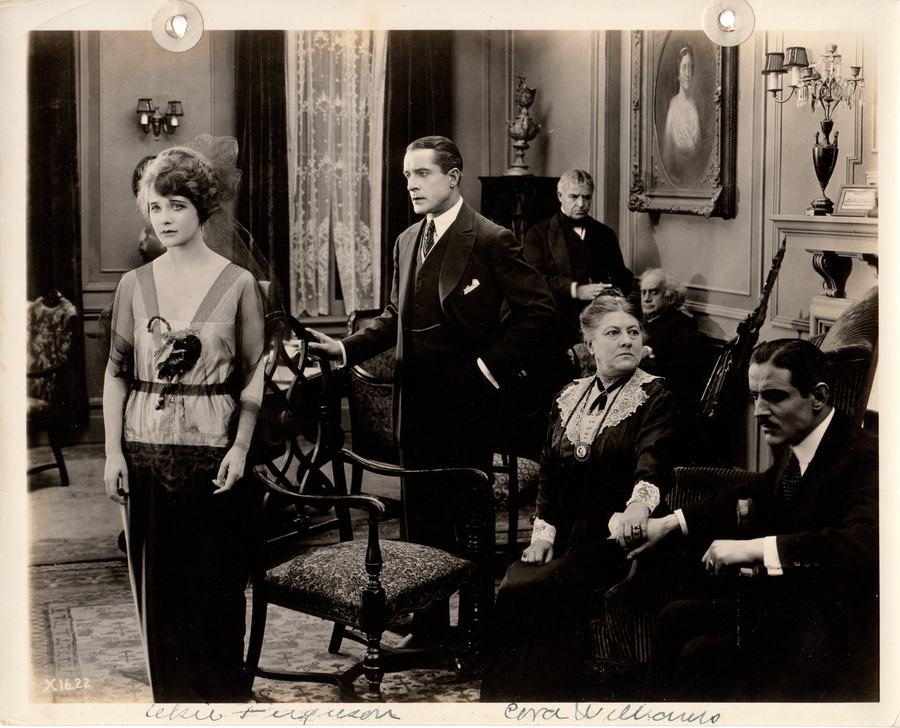 His Parisian Wife scene