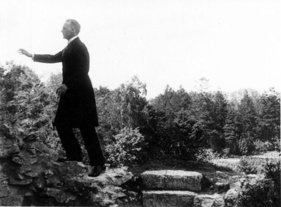 The President scene