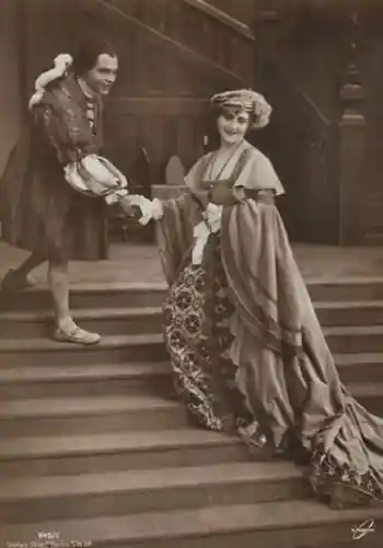 Anna Boleyn photo