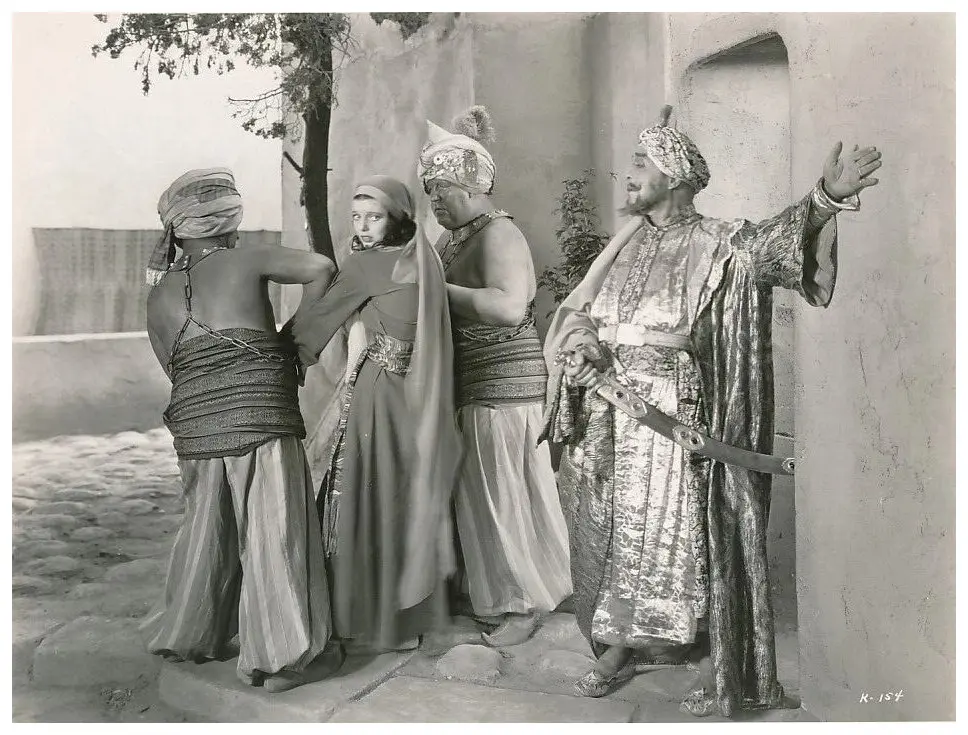 Kismet scene