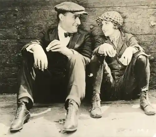 The Little Wanderer scene