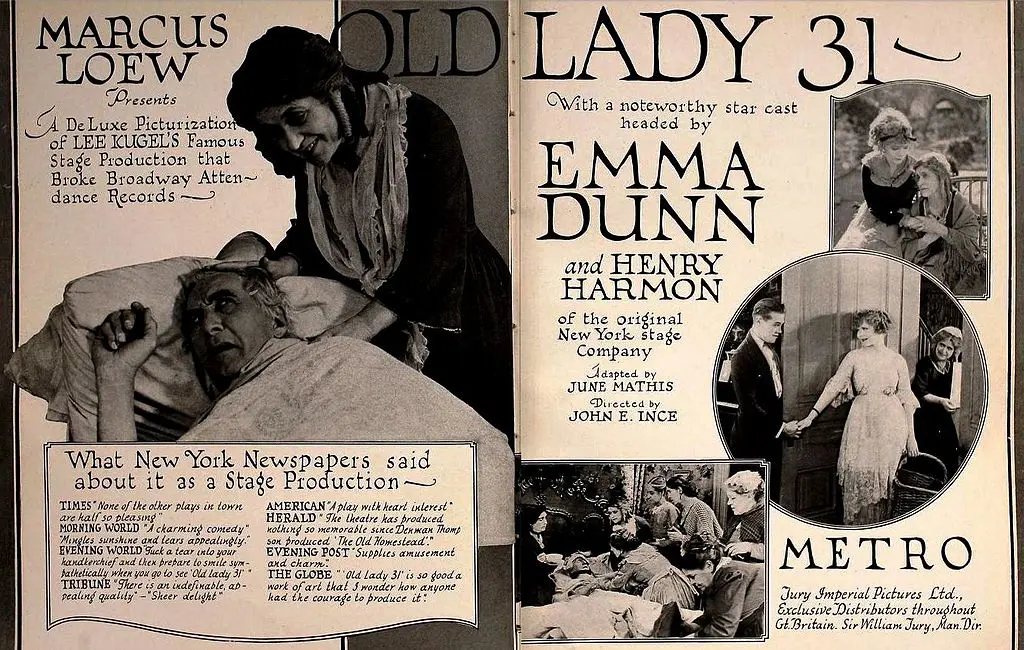 Old Lady 31 scene