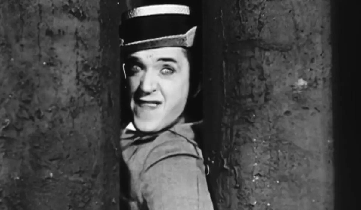 Rupert of Hee Haw scene