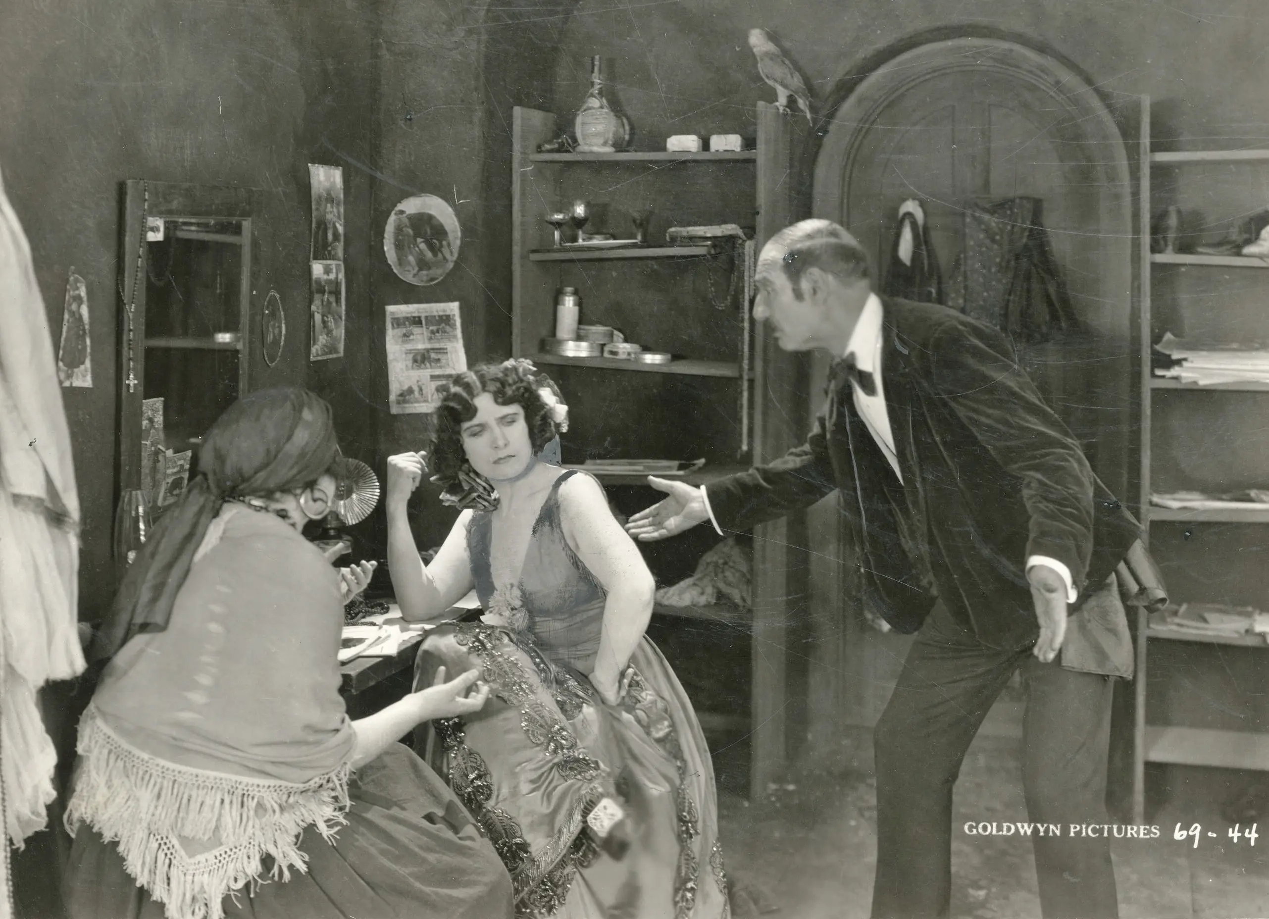 The Woman and the Puppet scene
