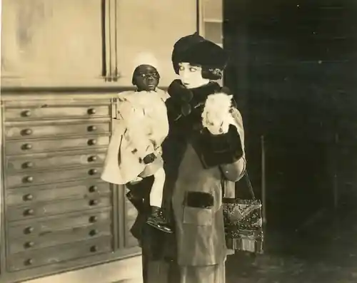 The Woman in Room 13 scene