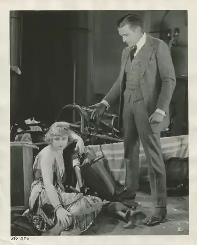 The Affairs of Anatol scene
