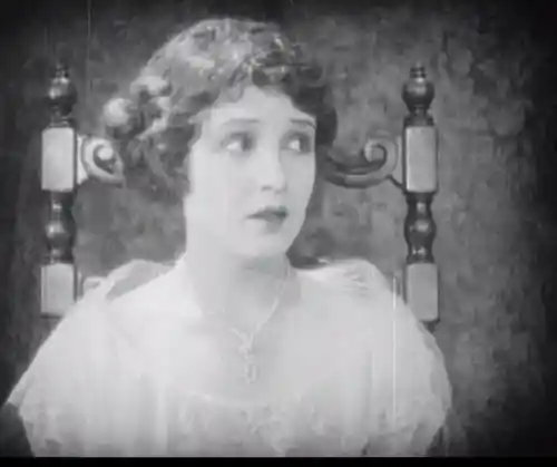 Alice Adams photo