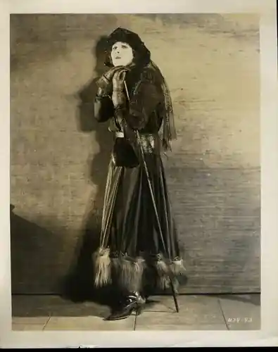 Bluebeard's 8th Wife photo