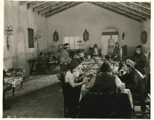 Suzanna scene