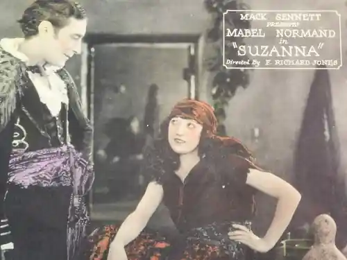 Suzanna scene
