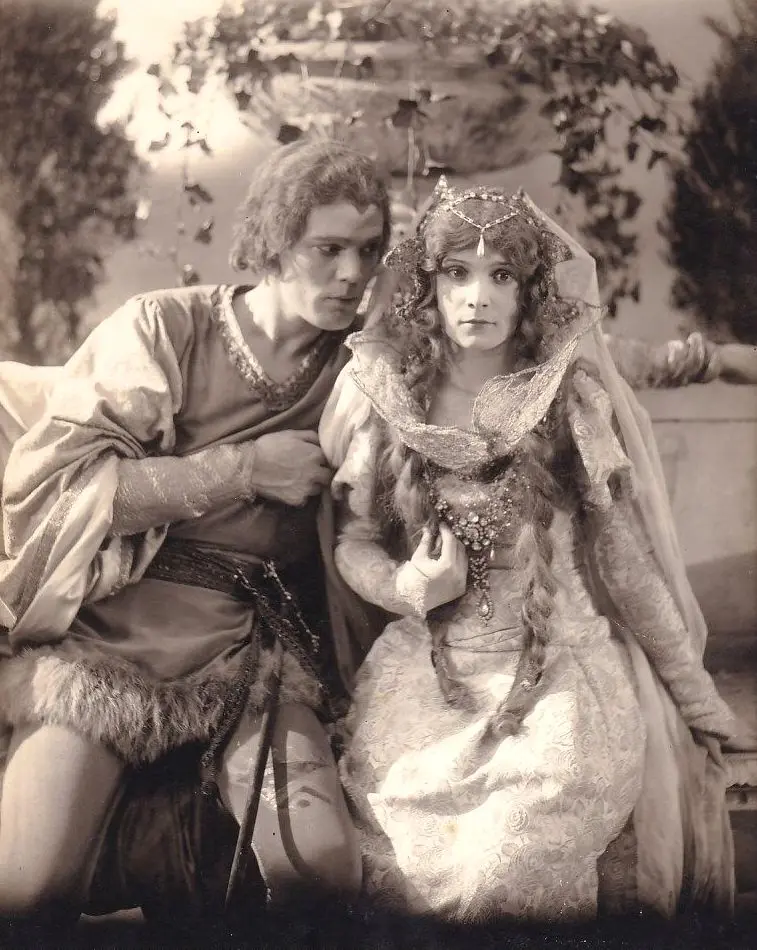 For Woman's Favor scene