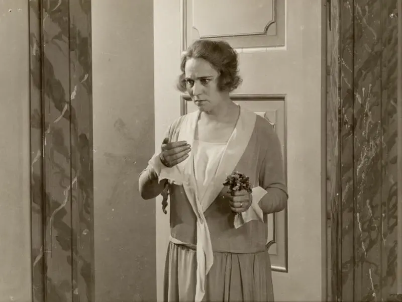 Hadda Padda scene 1