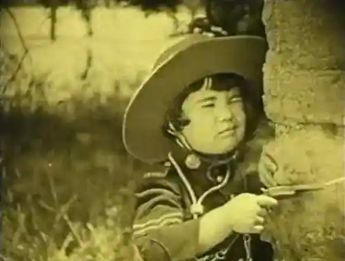 Peg o' the Mounted scene