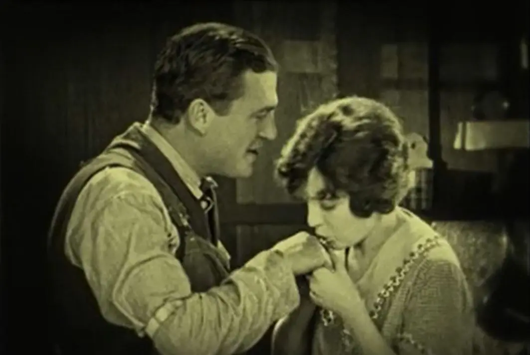 The Signal Tower scene 2