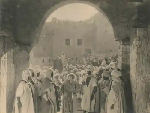 A Son of the Sahara scene