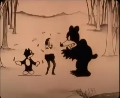 Alice Gets Stung scene