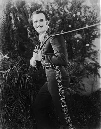 Don Q Son of Zorro scene 1