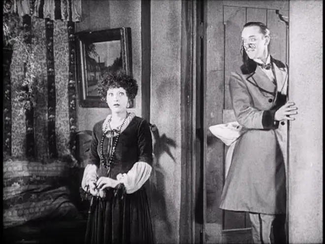 Dr. Pyckle and Mr. Pryde scene