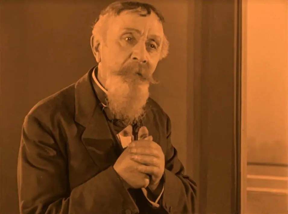 The Late Mathias Pascal scene 1