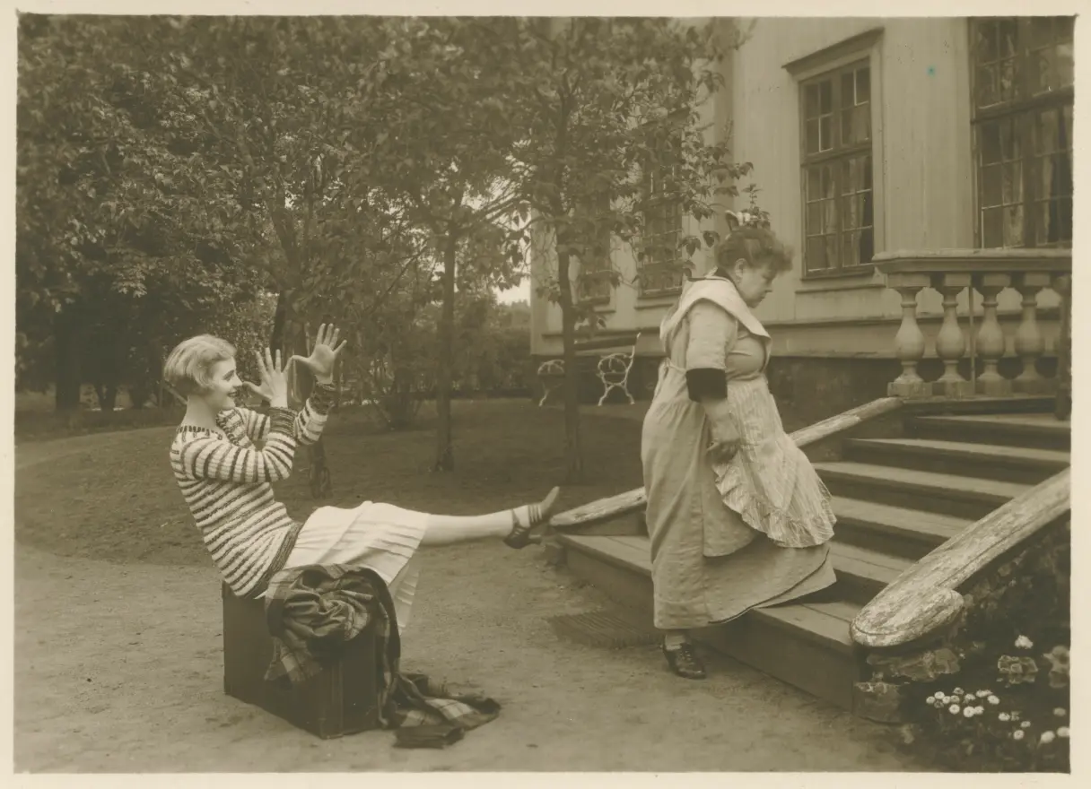 Hennes lilla majestät scene
