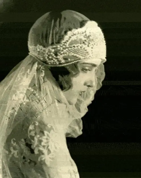 Marriage in Transit scene