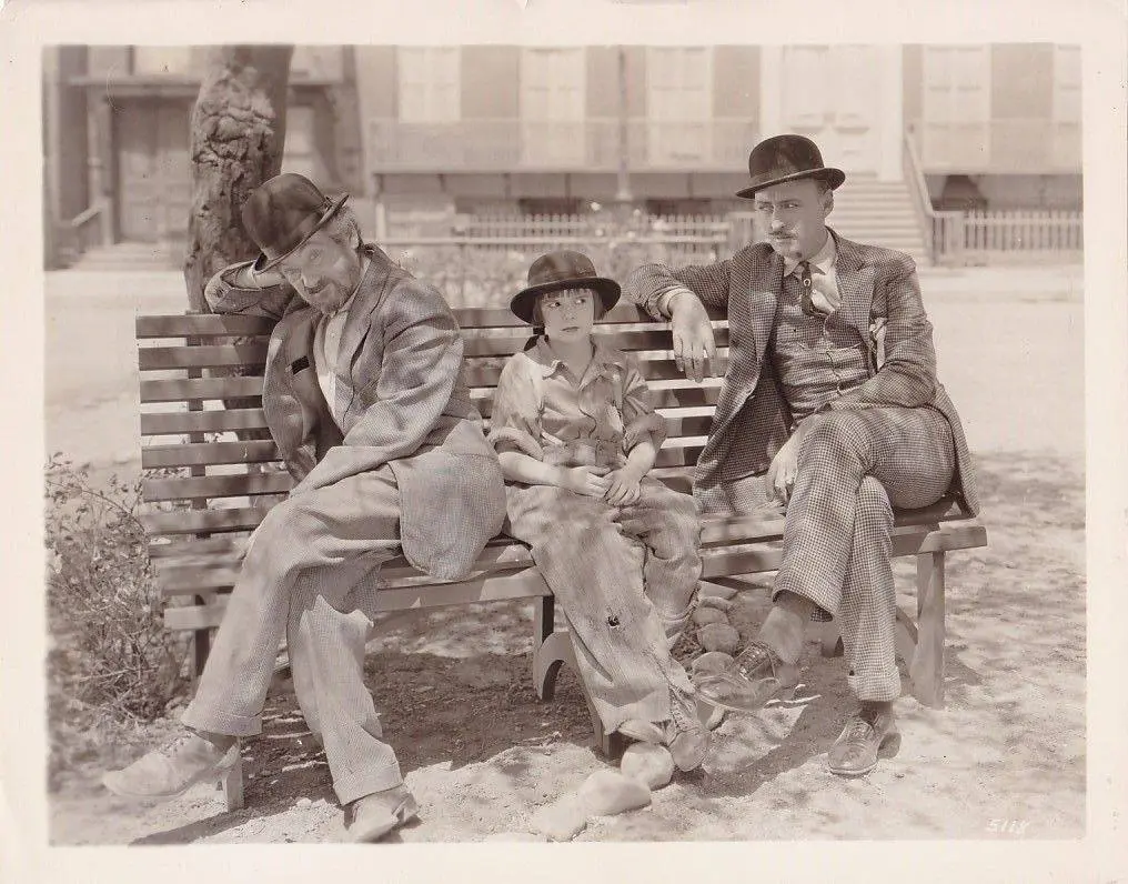 Old Clothes scene