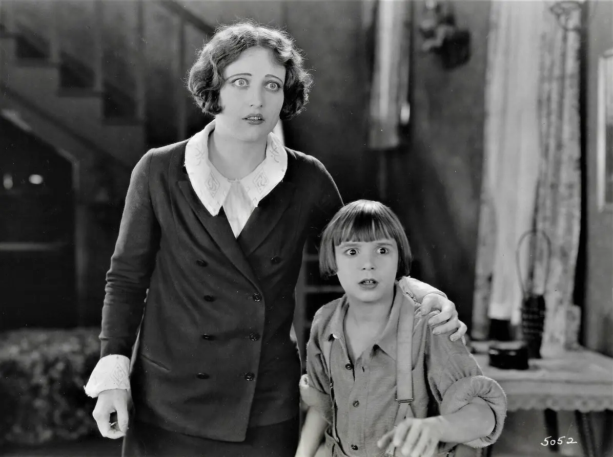 Old Clothes scene 1