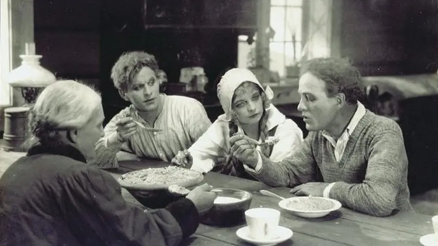 Solskinsdalen scene