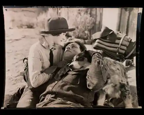 The White Outlaw scene