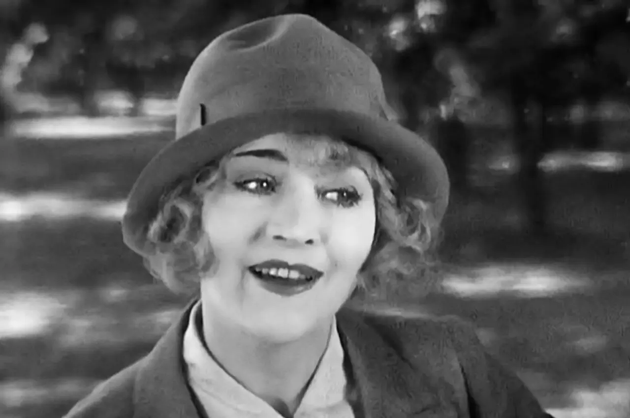 The Belle of Broadway scene