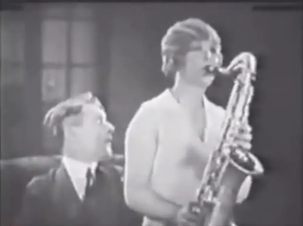 Dancing Days scene
