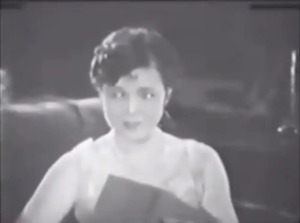 Dancing Days scene