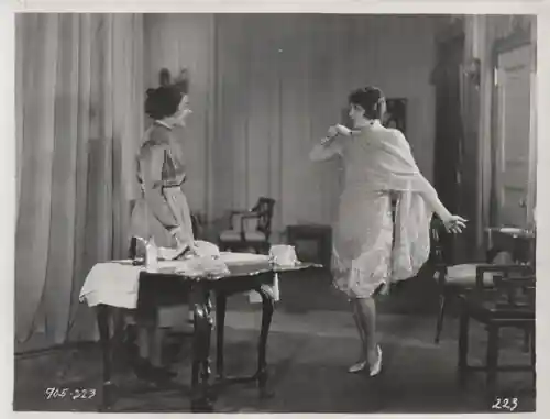Dancing Mothers photo