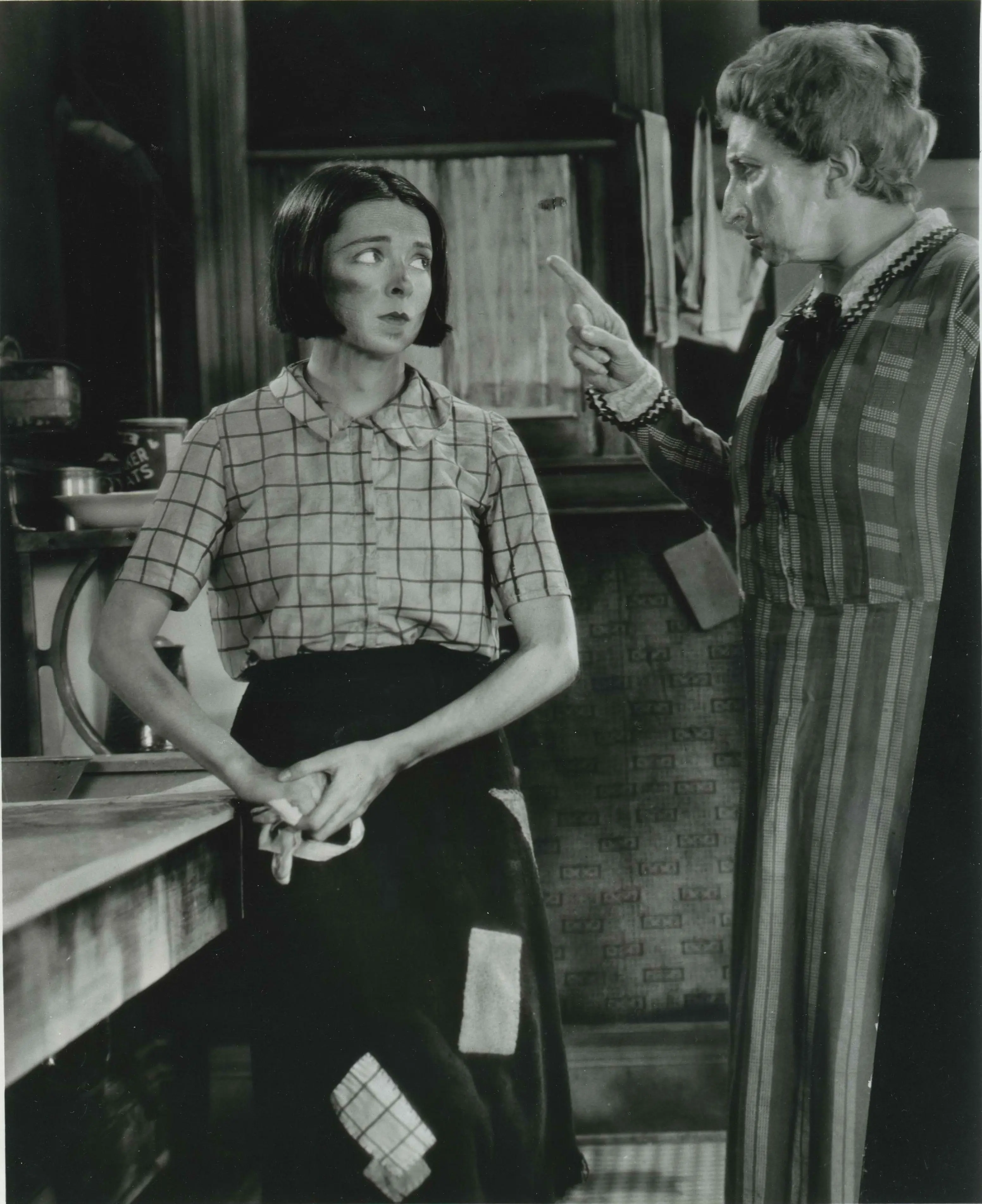 Ella Cinders scene