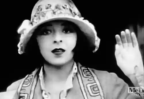Ella Cinders scene