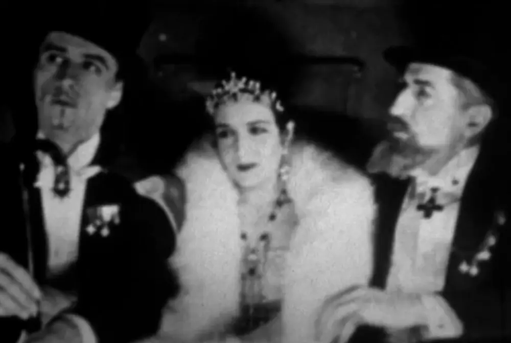The Grand Duchess and the Waiter scene