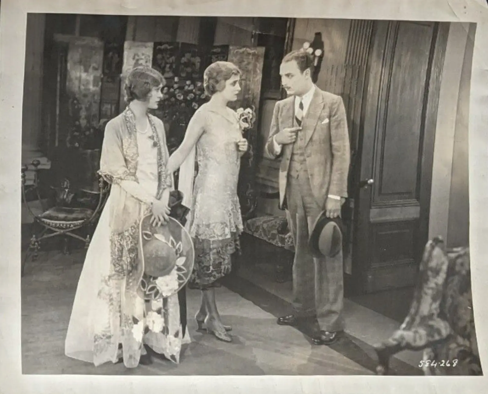 Mannequin scene