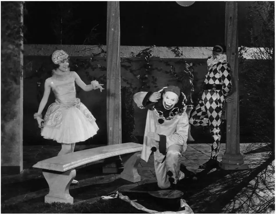 Punchinello scene
