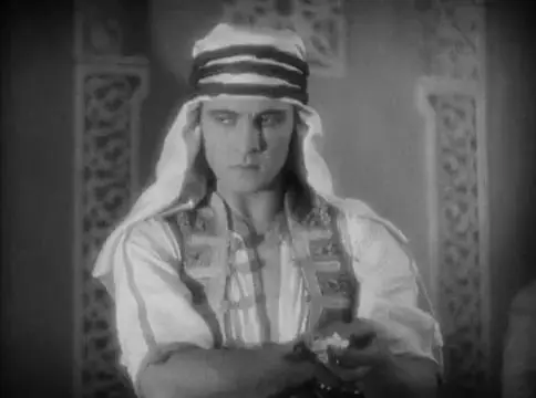 The Son of the Sheik scene