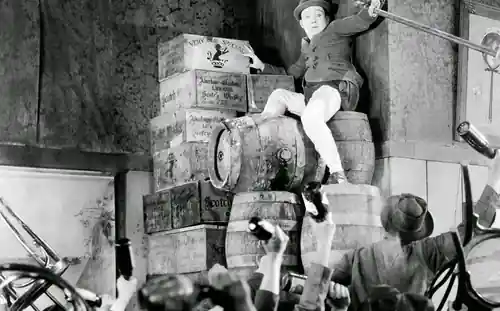 The Strong Man scene