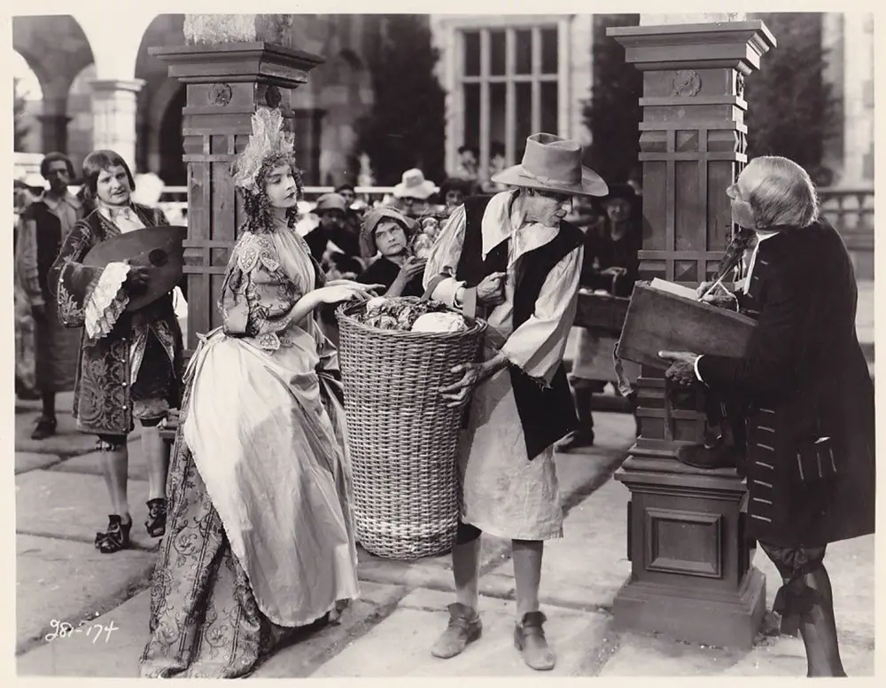 Annie Laurie photo