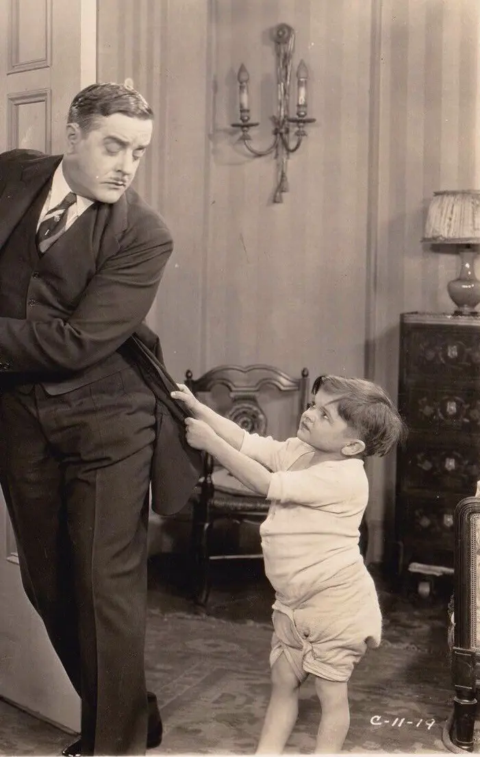 The Bachelor's Baby scene