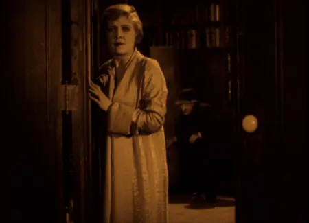 The Cat and the Canary scene