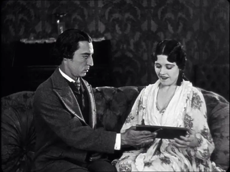 The General scene