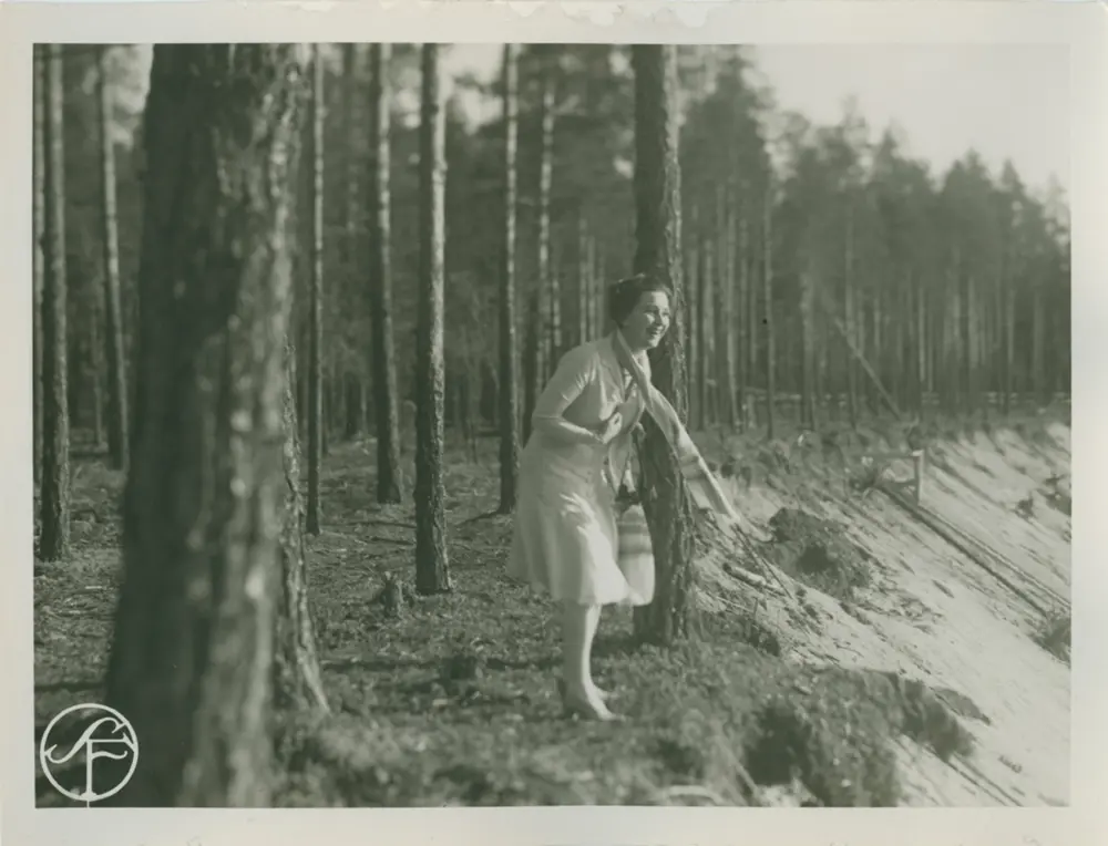 Hans engelska fru photo