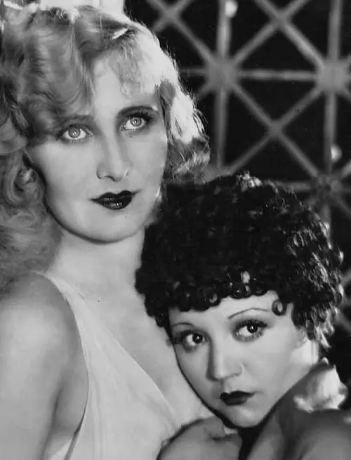The Private Life of Helen of Troy scene