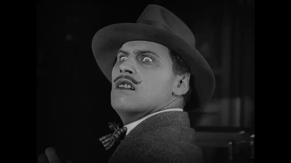 The Love of Jeanne Ney scene