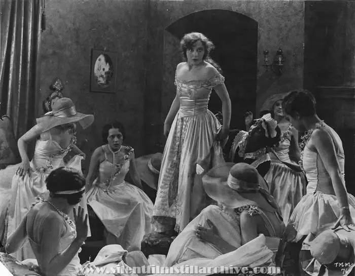 A Racing Romeo scene